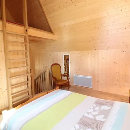 Maison De Caractere A 1000m D'altitude Avec Cour, Internet, Tv, Draps Fournis - Animaux Acceptes - Fr-1-742-319 *