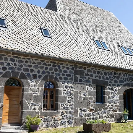 Maison De Caractere A 1000m D'altitude Avec Cour, Internet, Tv, Draps Fournis - Animaux Acceptes - Fr-1-742-319 * Narnhac